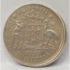 AUSTRALIA 1953 . FLORIN . ERROR . AWESOME LARGE LIP